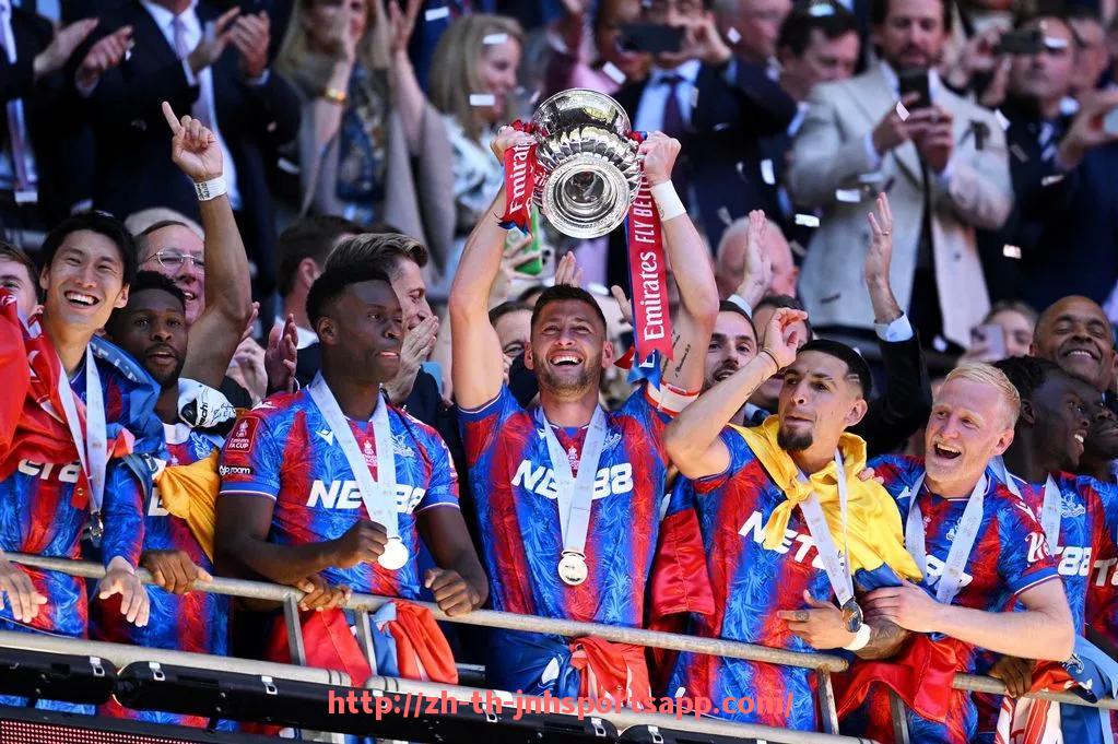 金年会app-英超球员罹患癌症案例及其职业生涯影响研究